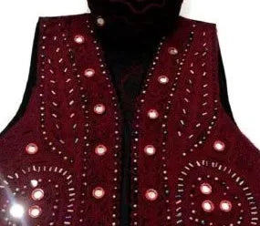 Kids Embroidered Waistcoat — No. 027 — detail