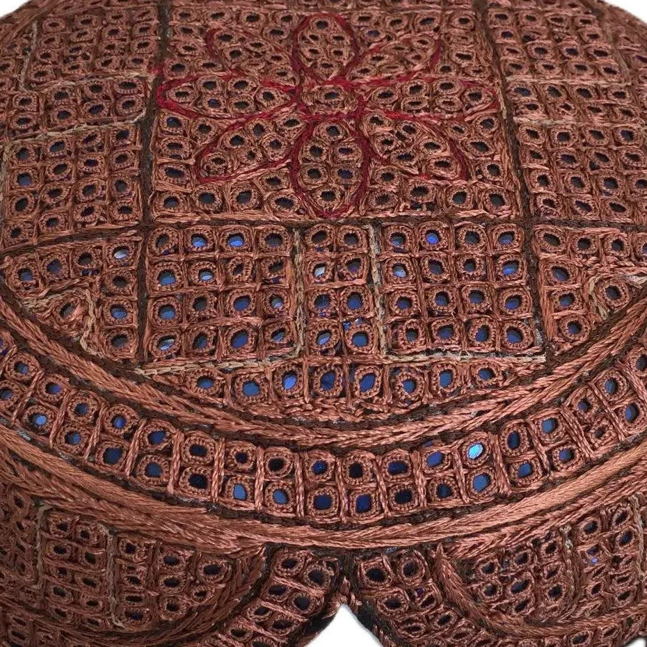 Brown Sindhi Topi — No. 006 — detail