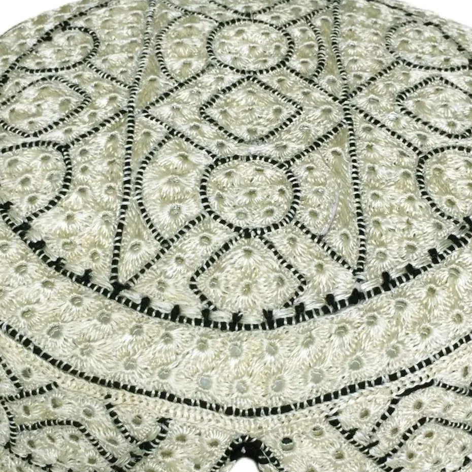 Sindhi Topi — No. 008 — detail