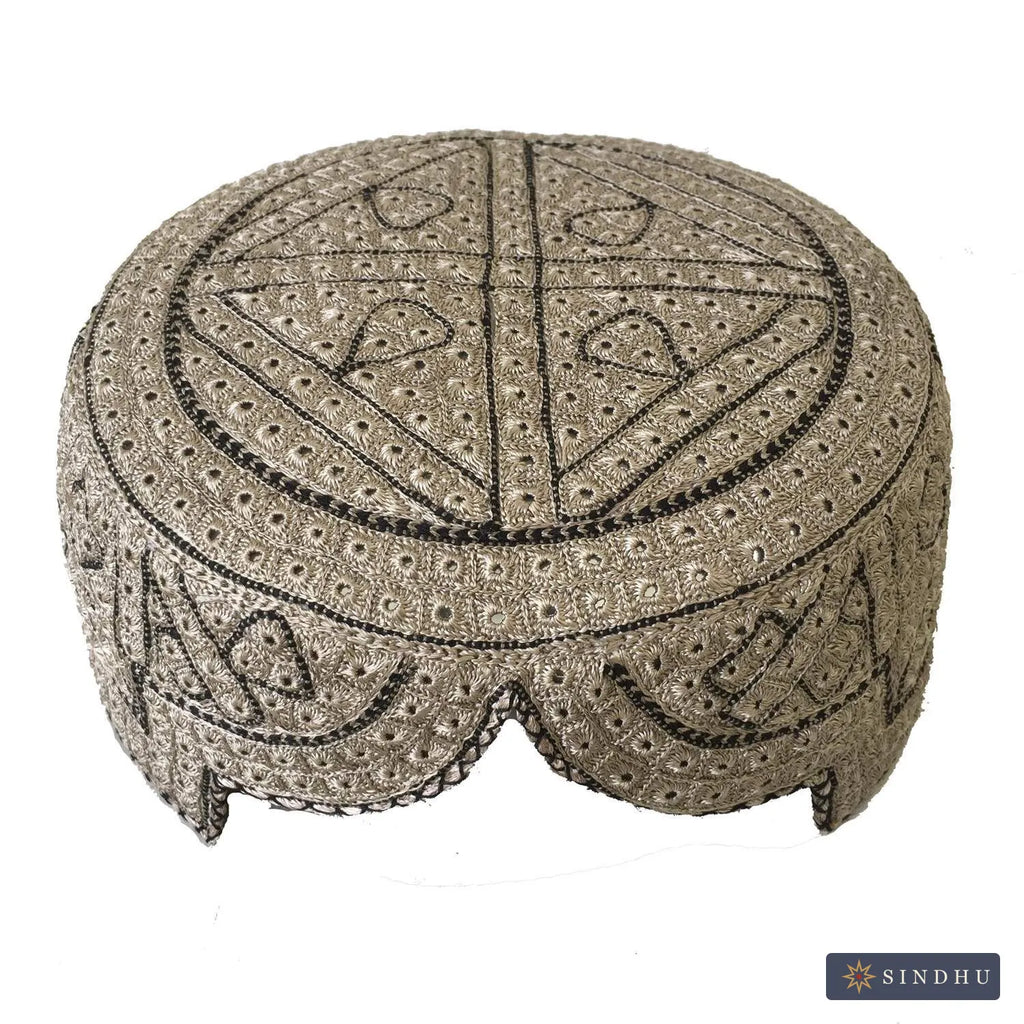 Sindhi Topi — No. 011
