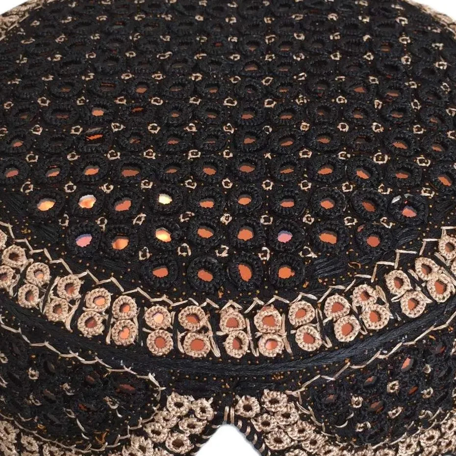 Sindhi Topi — No. 022 — detail