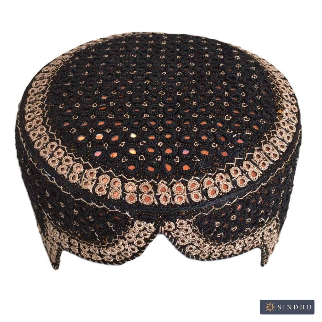 Sindhi Topi — No. 022