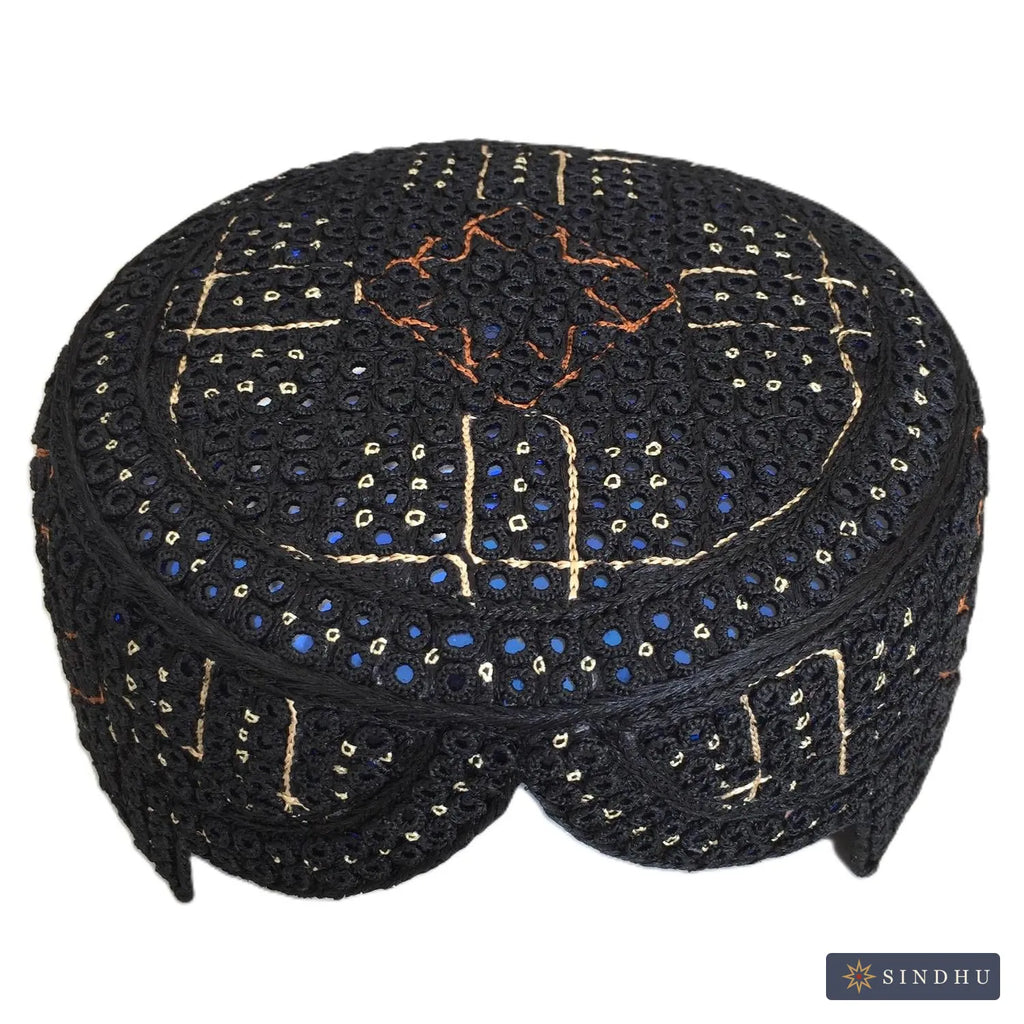 Sindhi Topi — No. 023