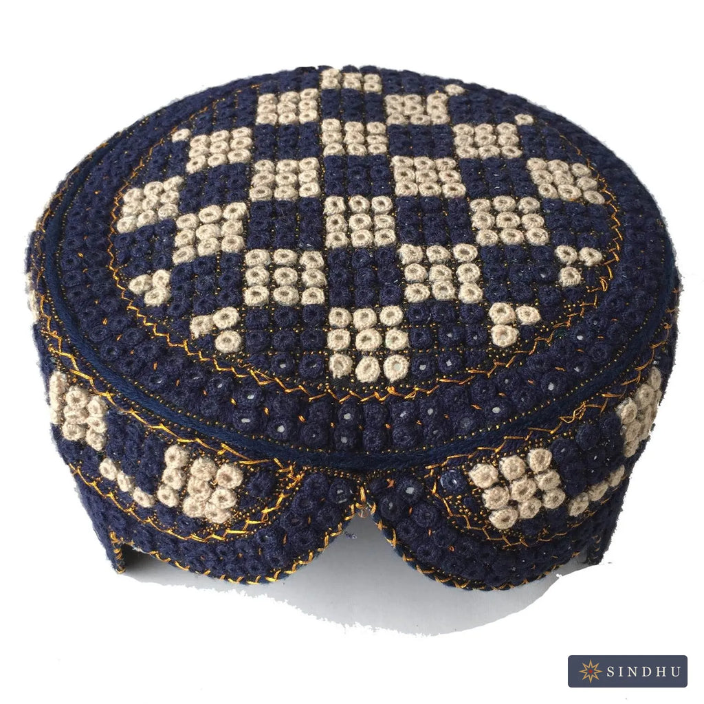 Sindhi Topi — No. 024