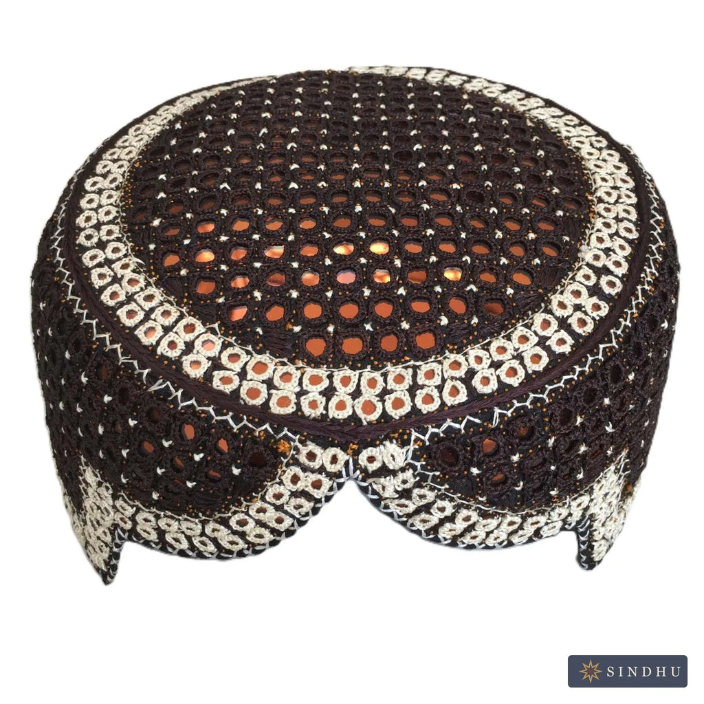 Sindhi Topi — No. 025